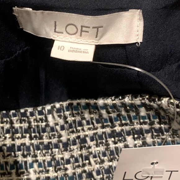 NWT. LOFT multicolor tweed skirt with metallic accents & gold zippers. Size 10. - Picture 5 of 5